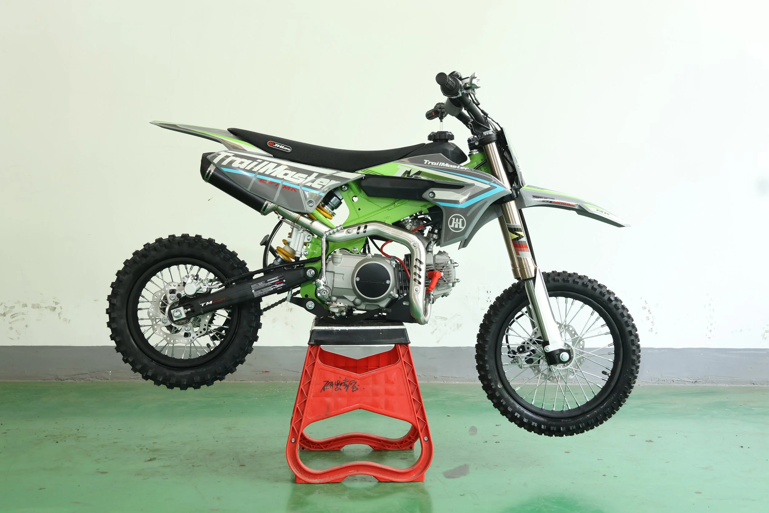 Ice Bear SYX Pro Series 190cc Dirt Bike — Luca Motorsports